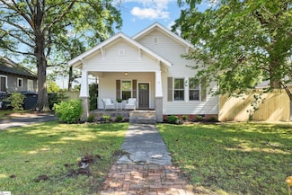 14 Thomas St, Greenville, SC 29611