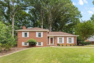1024 Regency Dr, Charlotte, NC 28211