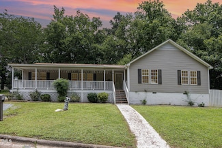 95 Roberts St, Pittsboro, NC 27312
