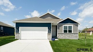16333 Willit St, Bennington, NE 68007
