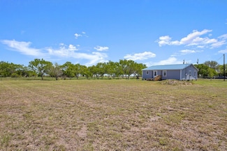 8966 County Road 618, Skidmore, TX 78389