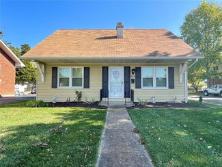 804 N Main St, Columbia, IL 62236
