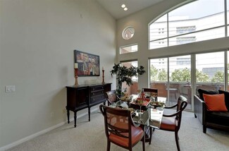 130 E San Fernando St Unit PH12, San Jose, CA 95112