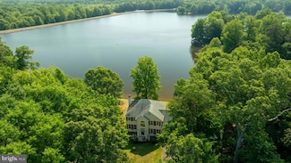 373 Land Or Dr, Ruther Glen, VA 22546