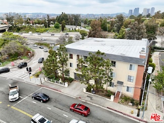 3189 Cheviot Vista Place, Los Angeles, CA 90034
