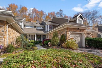 32 Coriander Dr, Princeton, NJ 08540