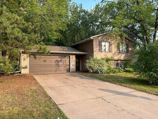 105 Northland Ave, Stillwater, MN 55082