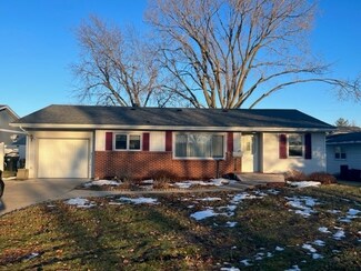 2108 22nd Ave, Sterling, IL 61081