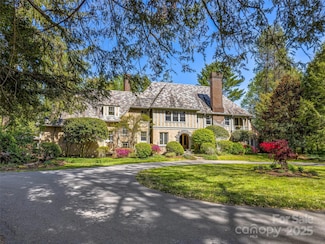 334 Vanderbilt Rd, Asheville, NC 28803
