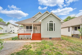 716 12th St NW, Roanoke, VA 24017