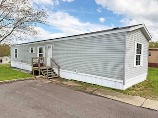 2916 Vera Ave Unit 66, Southington, OH 44470