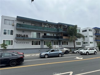 120 Alamitos Ave Unit 18, Long Beach, CA 90802