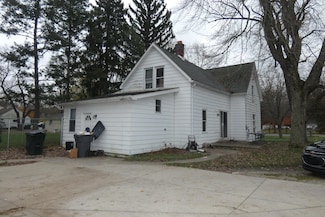 1545 Nelson Rd, Saint Joseph, MI 49085