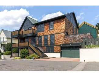 7 Carver St, Somerville, MA 02143