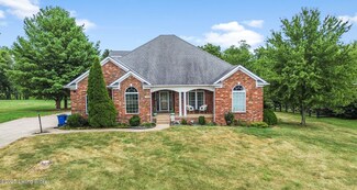 118 Plantation Dr, Shelbyville, KY 40065