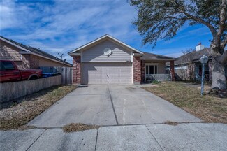 8013 Loomis Dr, Corpus Christi, TX 78414