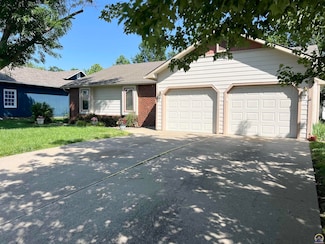 4125 Goldfield St, Lawrence, KS 66049