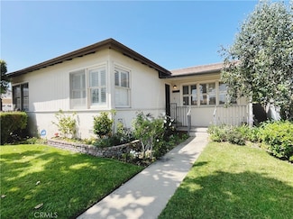 13215 Hansworth Ave, Hawthorne, CA 90250
