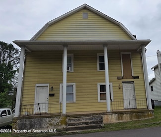 23 Pond Hill Rd, Shickshinny, PA 18655