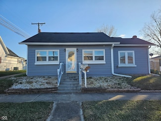 1517 N E St, Elwood, IN 46036
