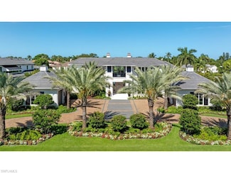 3200 Gin Ln, Naples, FL 34102