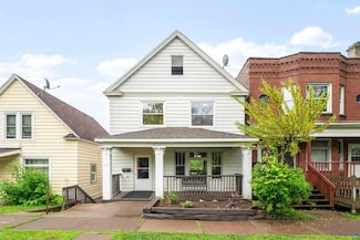 416 E 6th St, Duluth, MN 55805
