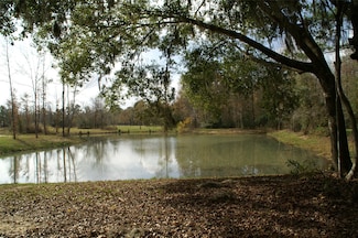 13 Robin Hood, Cleveland, TX 77327