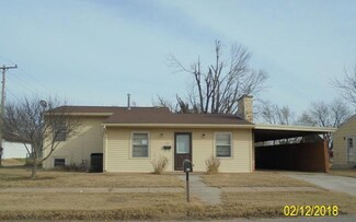 216 S 10th St, Kiowa, KS 67070