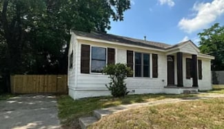 79 E Shelby Dr, Memphis, TN 38109