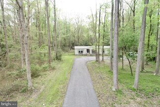 13590 S Old State Rd, Ellendale, DE 19941