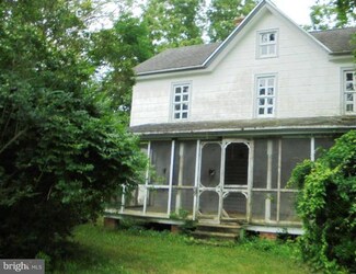 305 W Martin St, Snow Hill, MD 21863