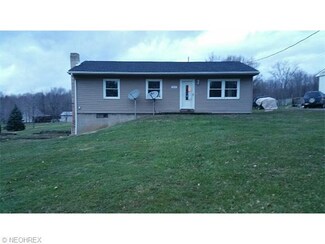 49120 Pancake Clarkson Rd, Rogers, OH 44455