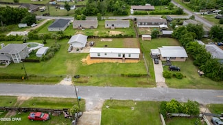 3118 F St, Panama City, FL 32404