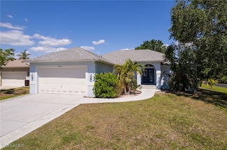 8970 Woodgate Manor Ct, Fort Myers, FL 33908