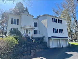 17 Olen Houck St, Oneonta, NY 13820