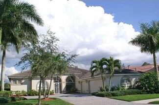 3844 Wax Myrtle Run, Naples, FL 34112