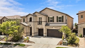 1062 Summit Oak Dr, Lake Forest, CA 92679