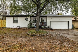 4828 E 35th St, Tulsa, OK 74135