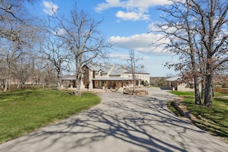 133 E Bozeman Ln, Fort Worth, TX 76108