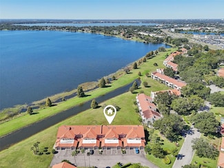 703 Magnolia Place, Winter Haven, FL 33884