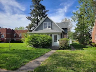320 W Chippewa St, Dwight, IL 60420