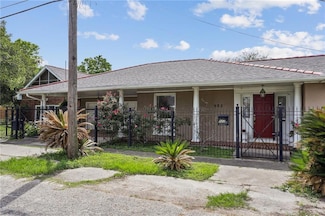 922 Lamanche St, New Orleans, LA 70117