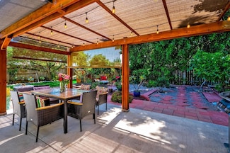 10952 Martinique Way, San Diego, CA 92126