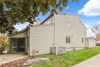 71 Sea Breeze Ln Unit 71, Bristol, RI 02809