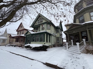 18 Madison St, Rochester, NY 14608