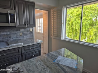 8221 E Garfield St Unit L214, Scottsdale, AZ 85257