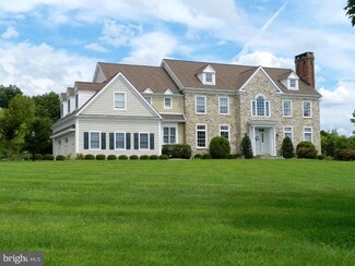 103 Parker Rd, Bloomsbury, NJ 08804