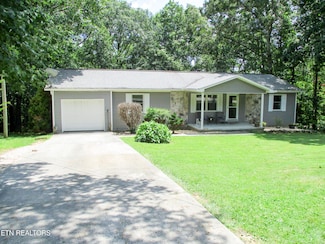 312 Lakeview Dr, Crossville, TN 38558