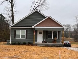 1010 Northside Dr, Dickson, TN 37055