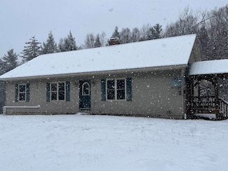 22 Brewster Ridge Dr, Cambridge, VT 05464